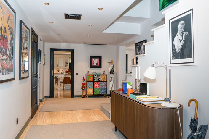 Image No.7-4 Bed Property for sale