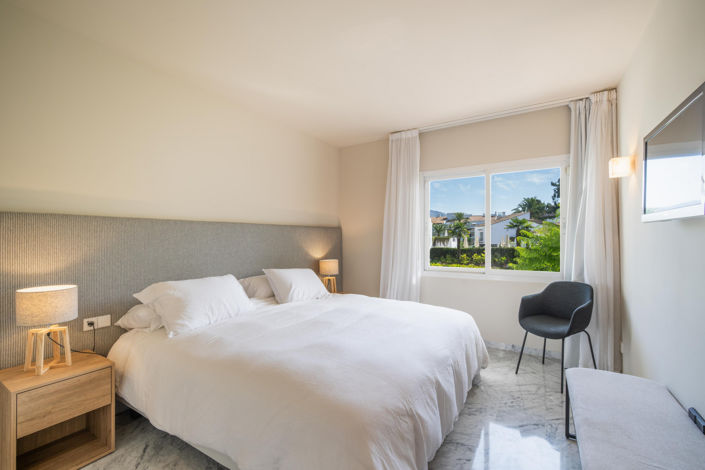 Image No.8-2 Bed Apartment for sale