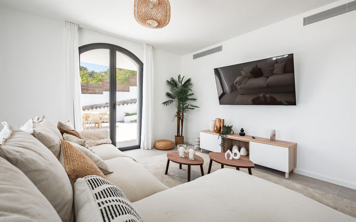 Image No.3-5 Bed Villa for sale