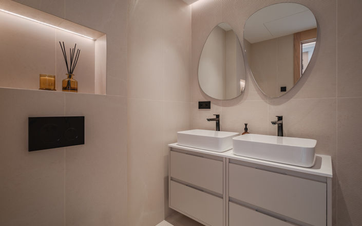 Image No.22-4 Bed Apartment for sale