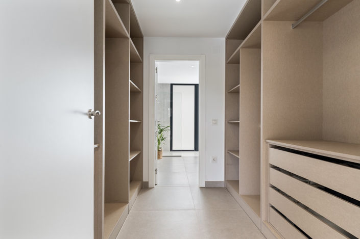 Image No.12-Villa de 6 chambres à vendre à Estepona