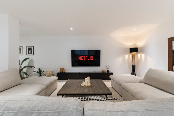 Image No.2-Villa de 6 chambres à vendre à Estepona