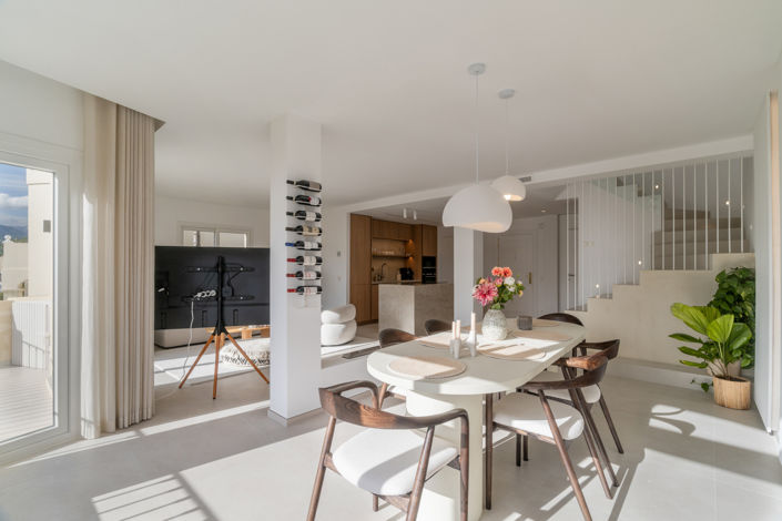 Image No.5-3 Bed Property for sale