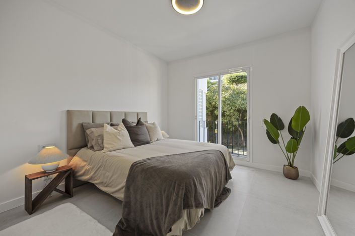 Image No.14-3 Bed Apartment for sale