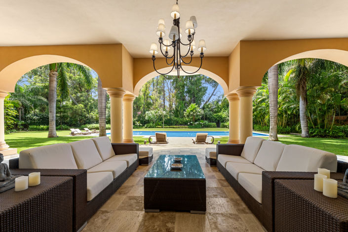 Image No.2-Villa de 8 chambres à vendre à San Pedro de Alcantara