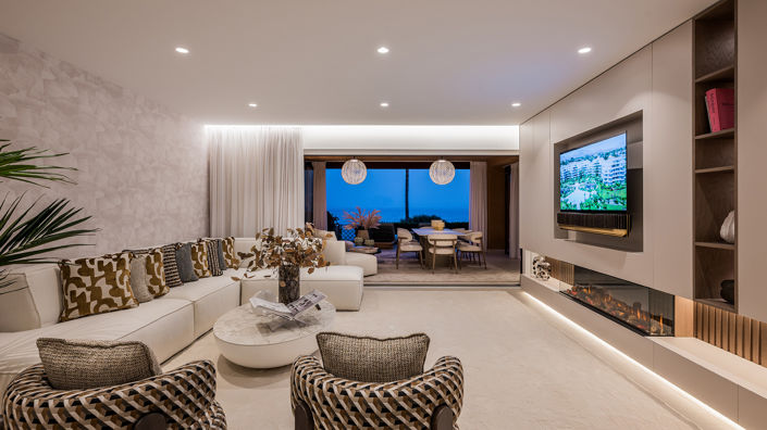 Image No.27-4 Bed Property for sale