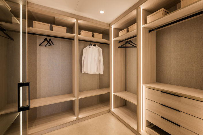 Image No.33-4 Bed Property for sale