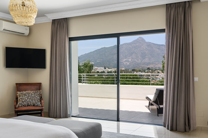 Image No.8-Villa de 4 chambres à vendre à Marbella