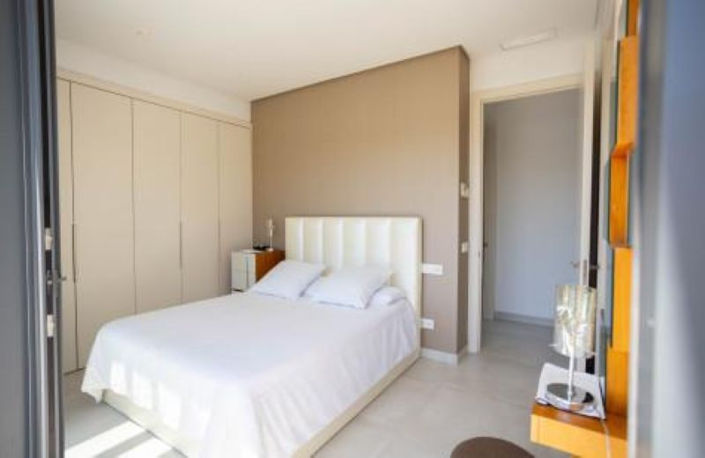 Image No.10-Villa de 4 chambres à vendre à Estepona