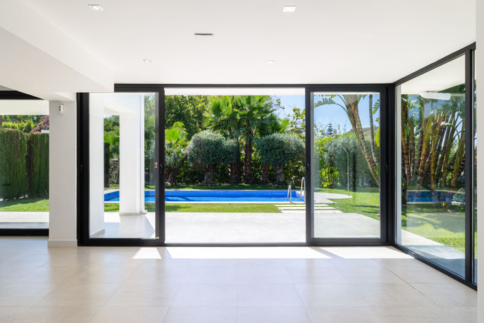 Image No.2-Villa de 4 chambres à vendre à San Pedro de Alcantara