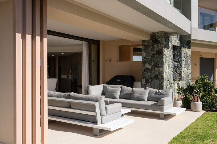 Image No.15-3 Bed Property for sale