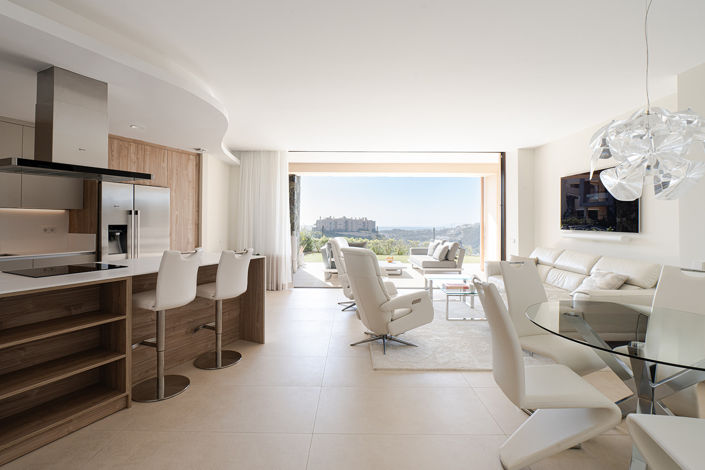 Image No.3-3 Bed Property for sale