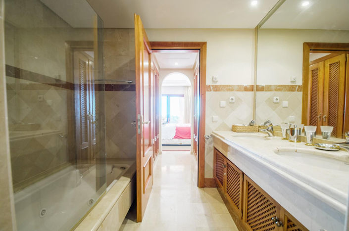 Image No.7-2 Bed Property for sale