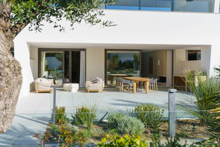 Image No.28-4 Bed Property for sale