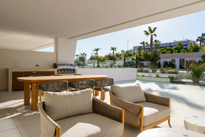 Image No.29-4 Bed Property for sale