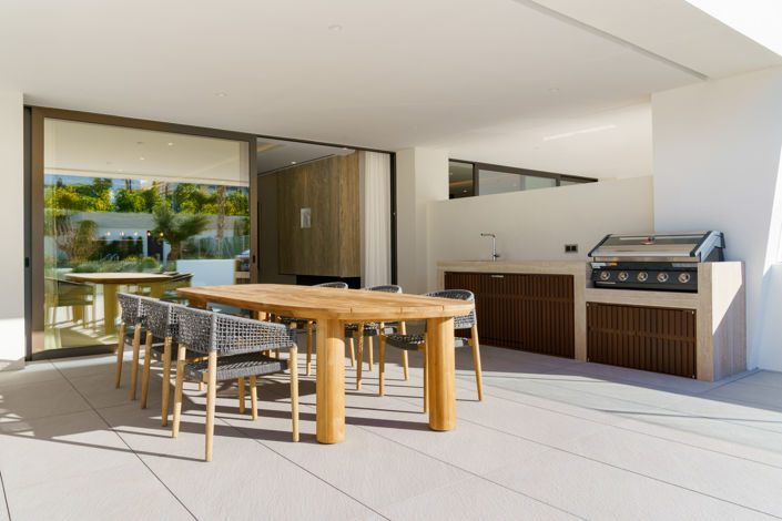 Image No.31-4 Bed Property for sale