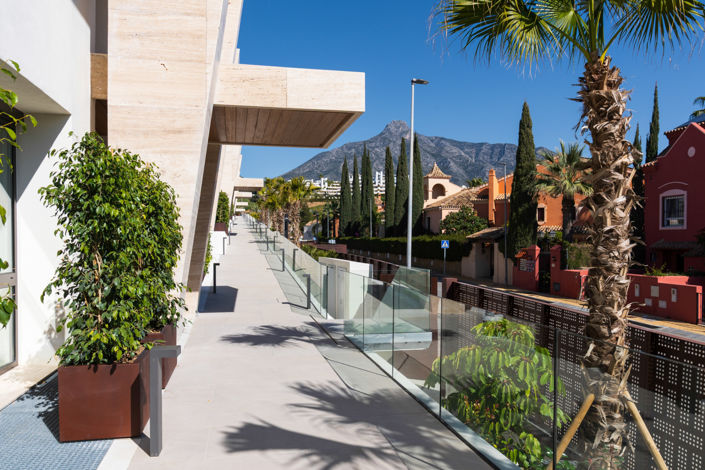 Image No.35-4 Bed Property for sale