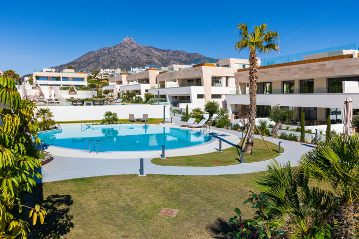 Image No.39-4 Bed Property for sale