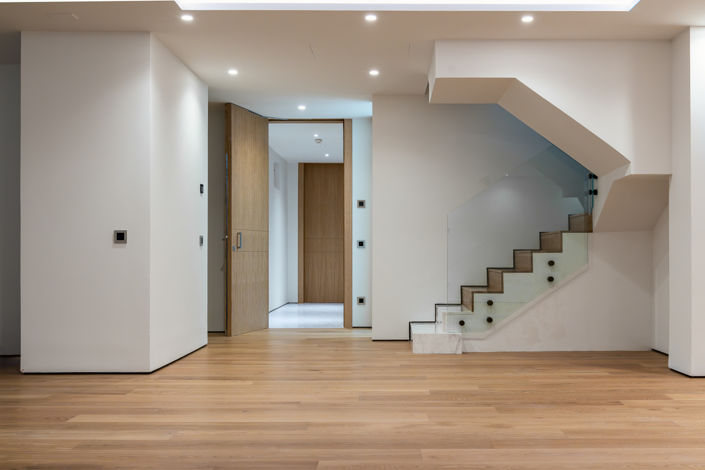 Image No.24-4 Bed Property for sale