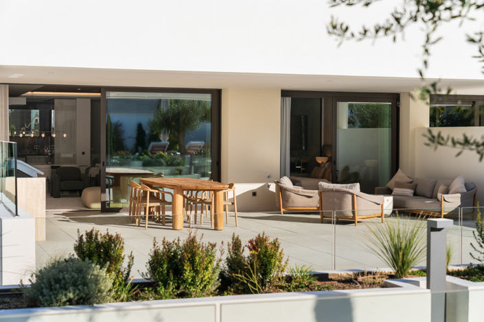 Image No.27-4 Bed Property for sale