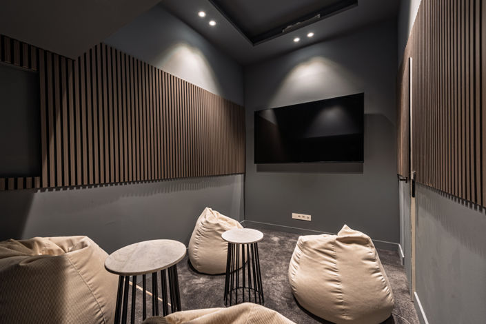 Image No.13-4 Bed Townhouse for sale