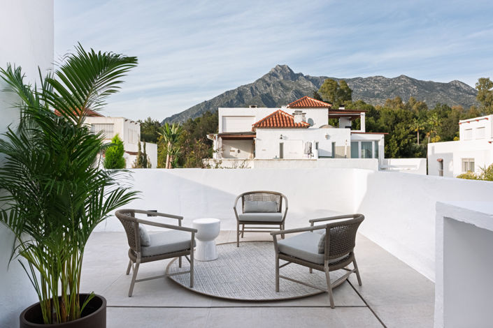 Image No.16-4 Bed Townhouse for sale