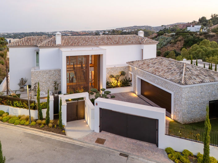 Image No.47-5 Bed Villa for sale