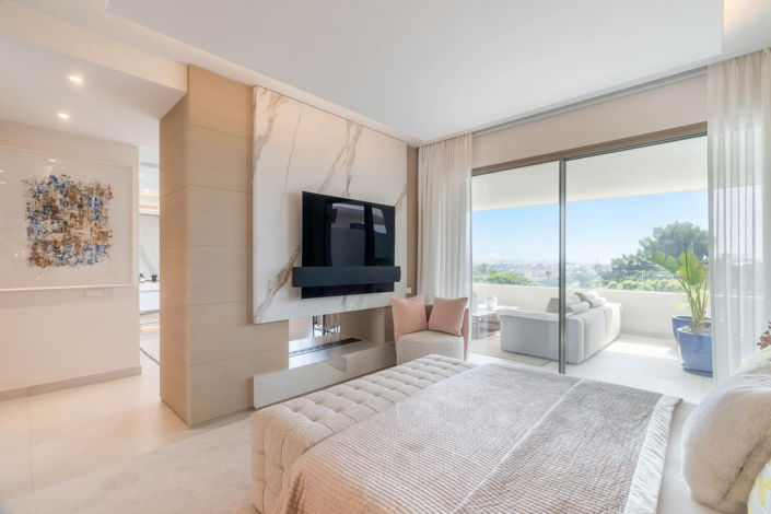 Image No.10-3 Bed Villa for sale