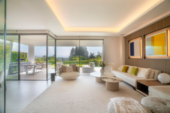 Image No.2-3 Bed Villa for sale