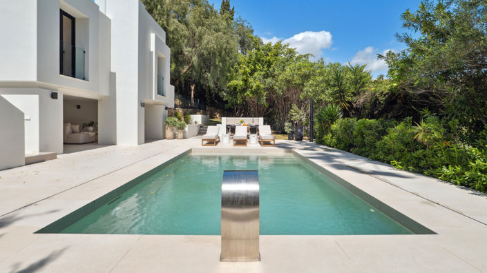 Image No.17-6 Bed Villa for sale