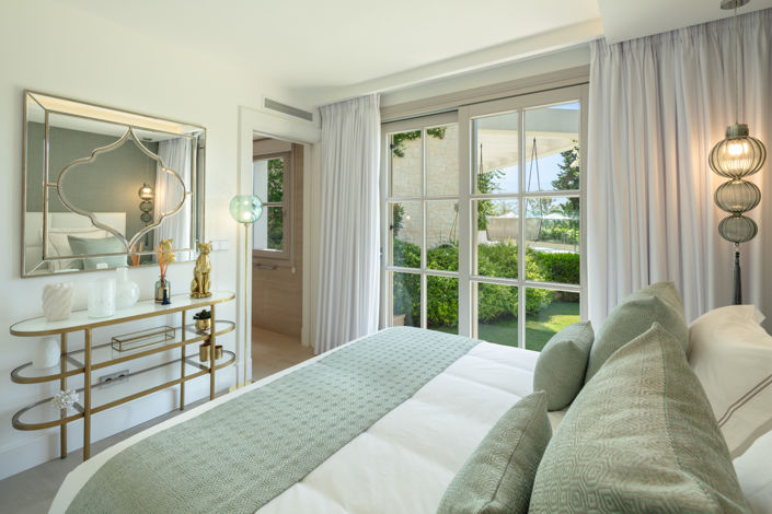 Image No.12-6 Bed Villa for sale