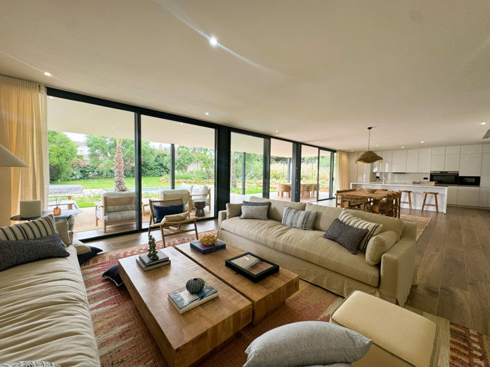 Image No.3-5 Bed Villa for sale