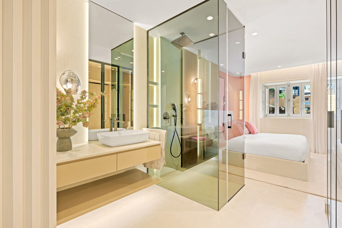 Image No.15-4 Bed Apartment for sale