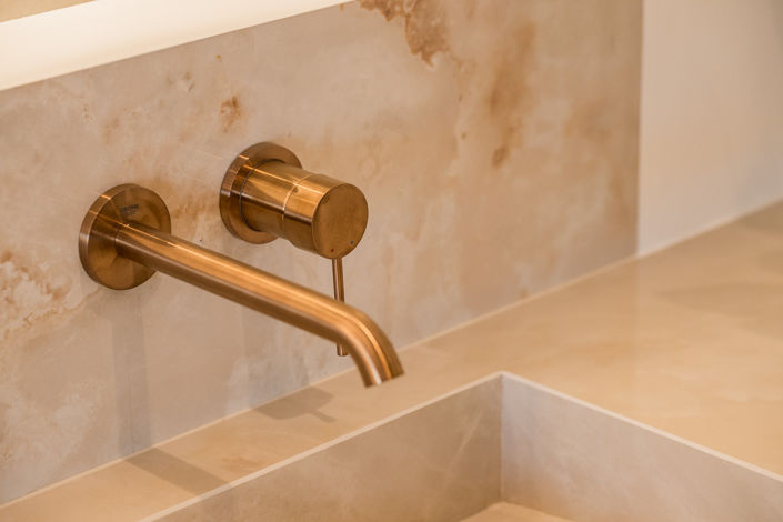 Image No.13-3 Bed Property for sale