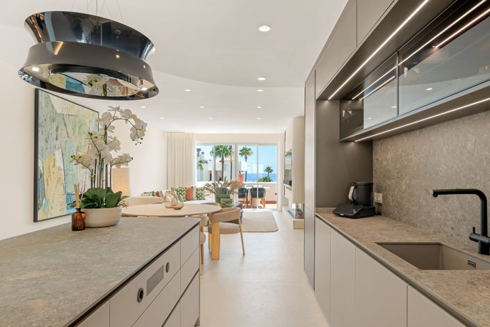 Image No.6-3 Bed Property for sale