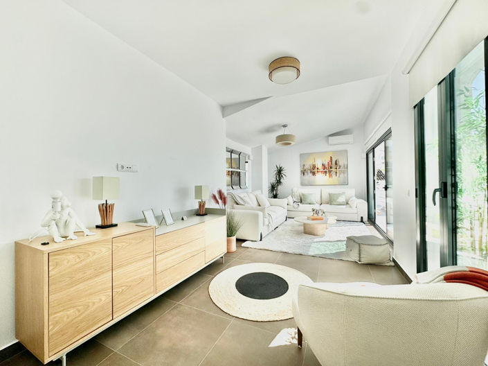 Image No.4-3 Bed Apartment for sale