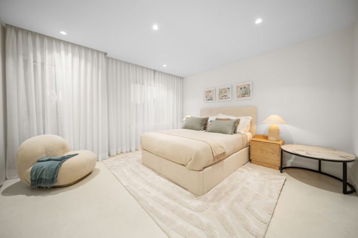 Image No.45-3 Bed Townhouse for sale