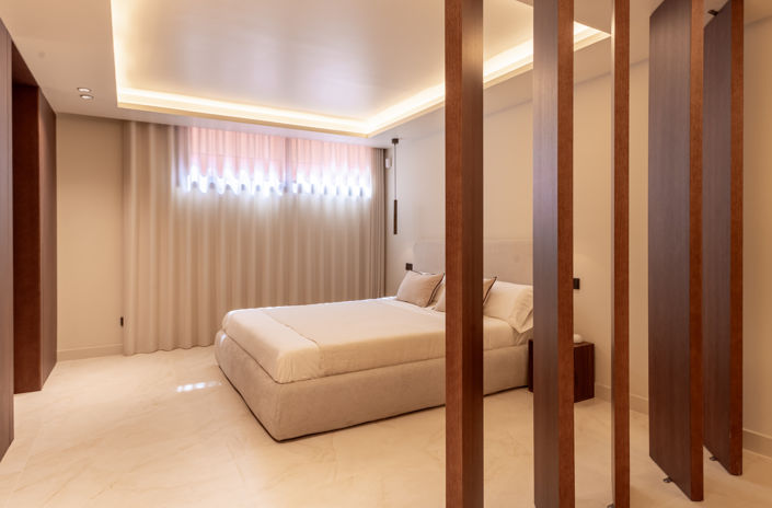 Image No.17-4 Bed Townhouse for sale