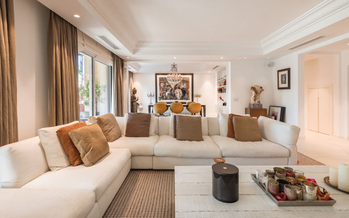 Image No.3-3 Bed Property for sale