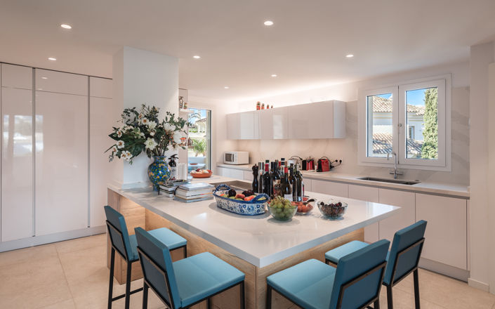 Image No.9-3 Bed Property for sale