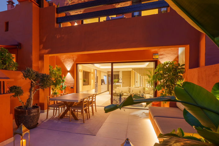 Image No.34-4 Bed Townhouse for sale