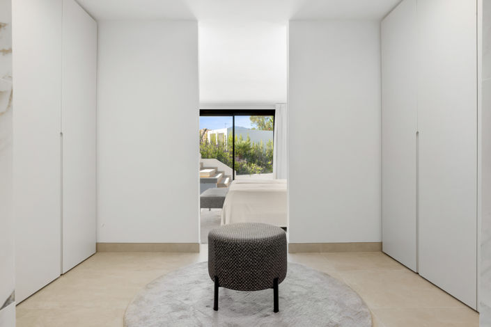 Image No.11-4 Bed Villa for sale