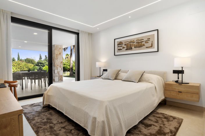 Image No.9-4 Bed Villa for sale