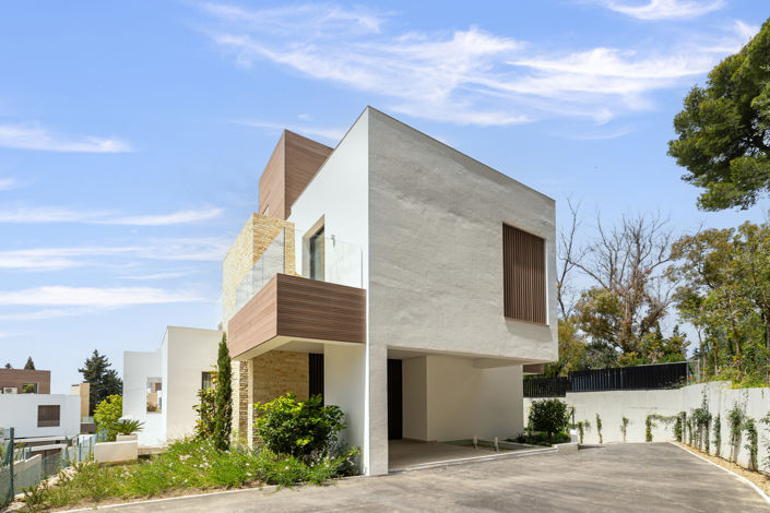 Image No.24-4 Bed Villa for sale