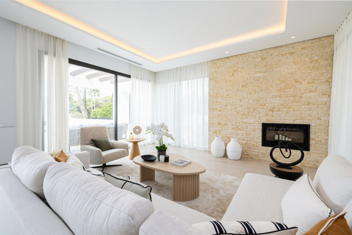 Image No.3-4 Bed Villa for sale