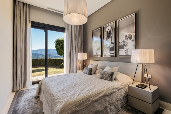 Image No.10-7 Bed Villa for sale