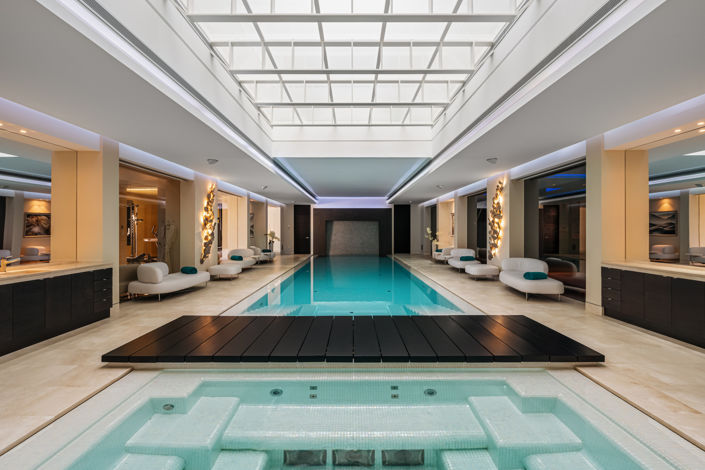 Image No.12-7 Bed Villa for sale