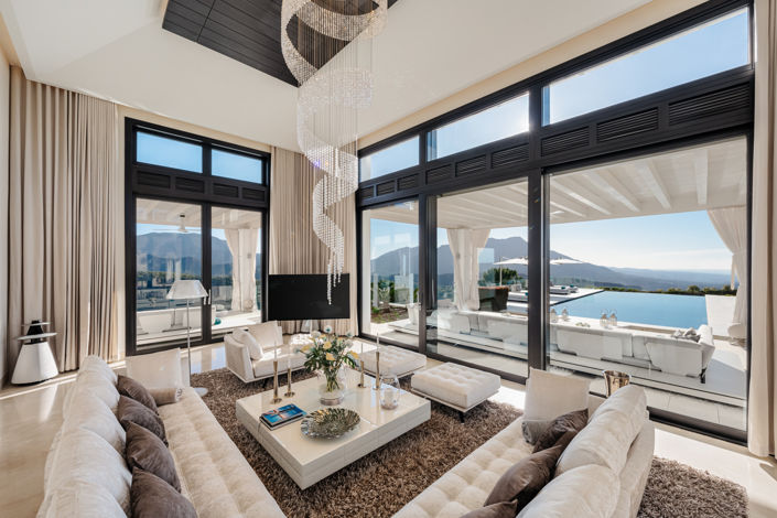 Image No.2-7 Bed Villa for sale