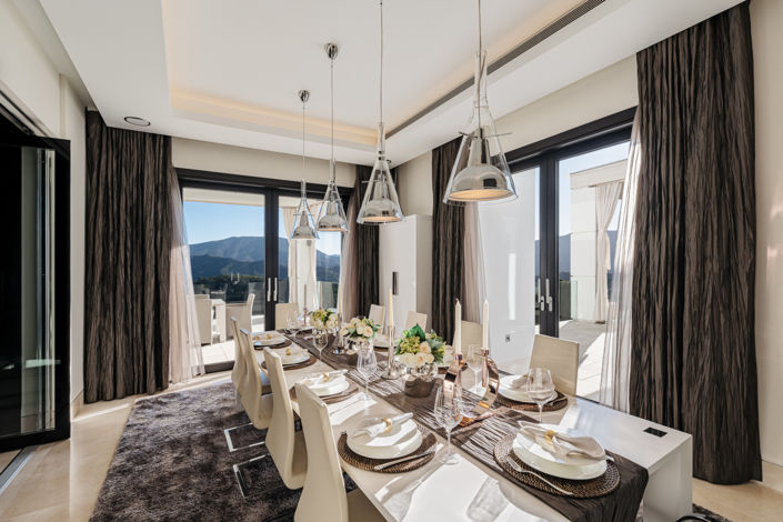 Image No.5-7 Bed Villa for sale