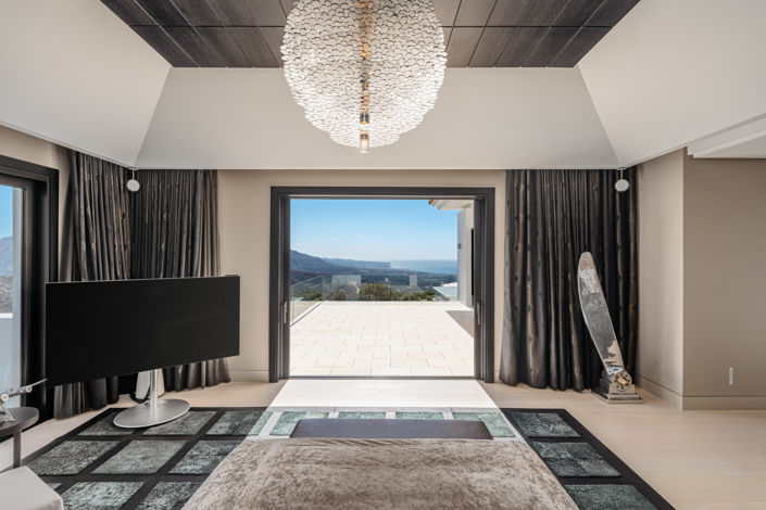 Image No.7-7 Bed Villa for sale